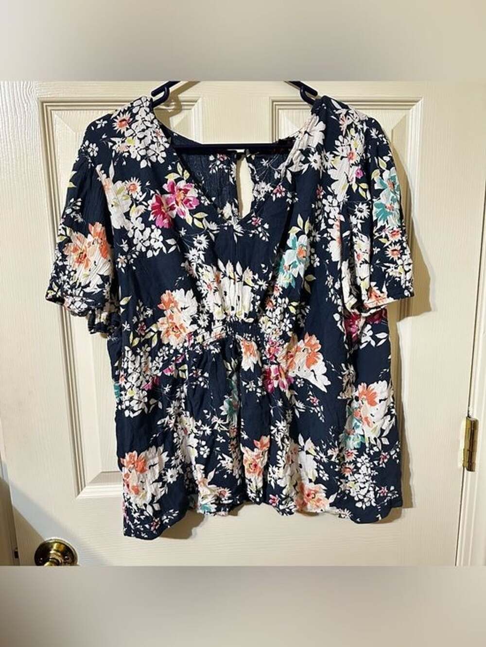AUW Navy Floral V-Neck Peplum Blouse